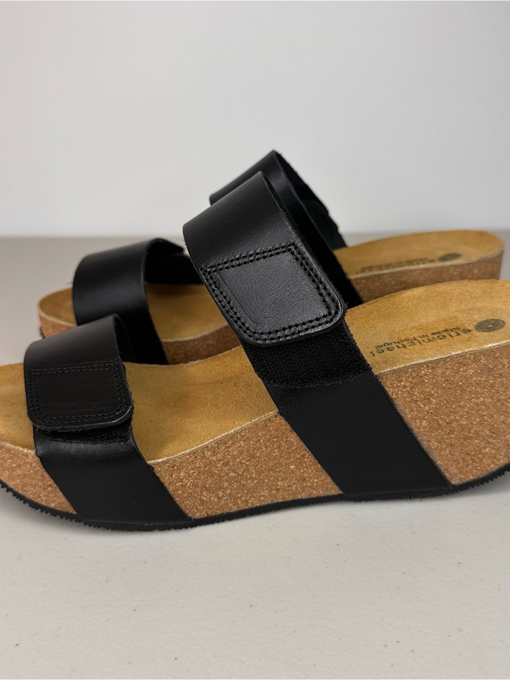 Eric Michael Lily Black Cork Wedge Sandals Size 41 NWOT Portugal